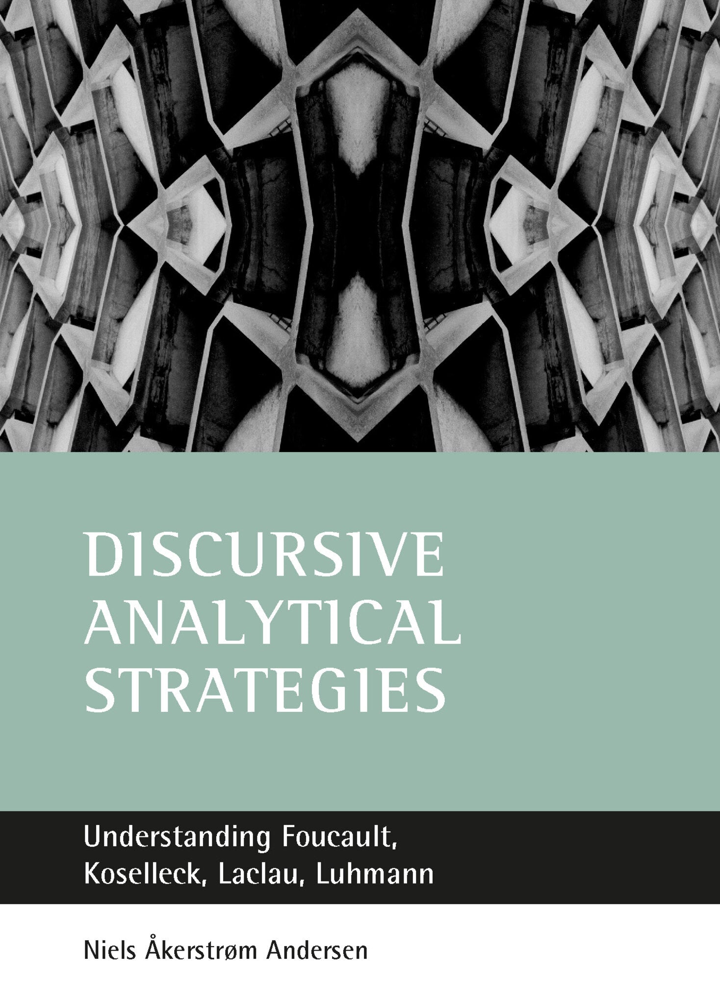 Discursive analytical strategies